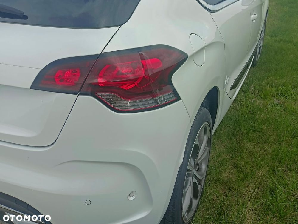 Citroën DS4 2.0 HDi SportChic - 8