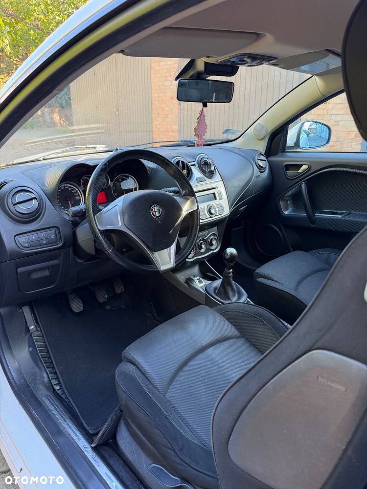 Alfa Romeo Mito - 11