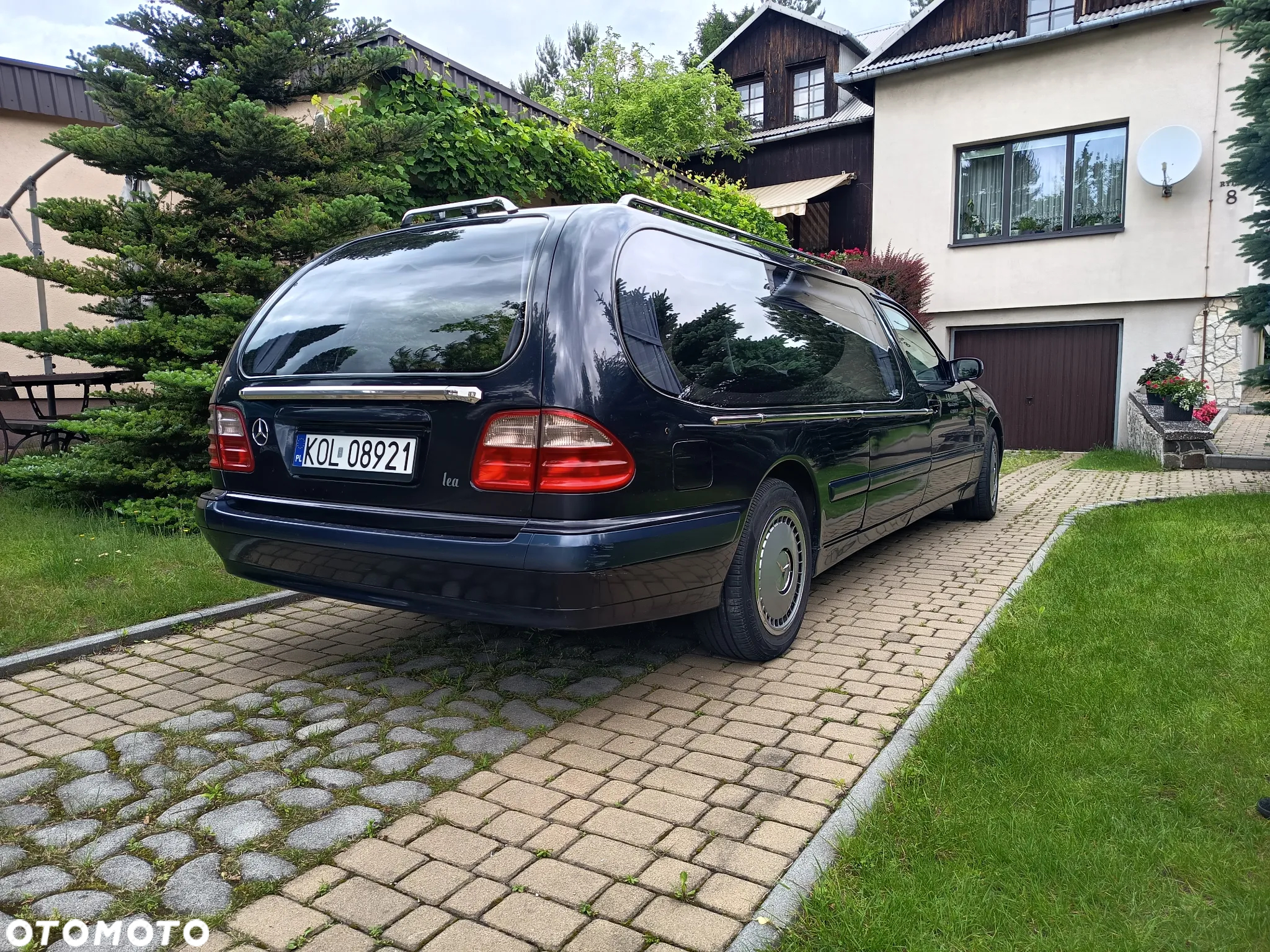 Mercedes-Benz Klasa E - 12