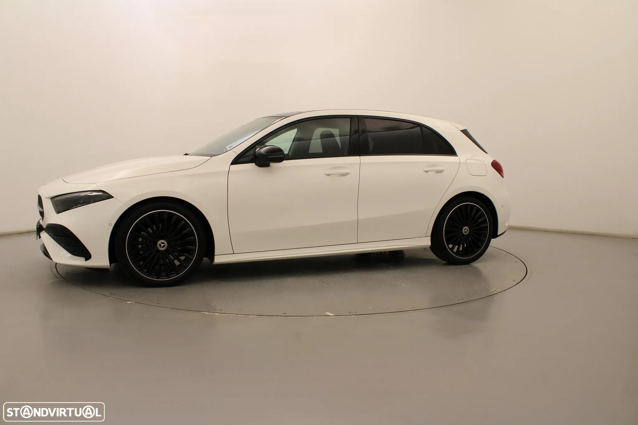 Mercedes-Benz A 180 d - 13