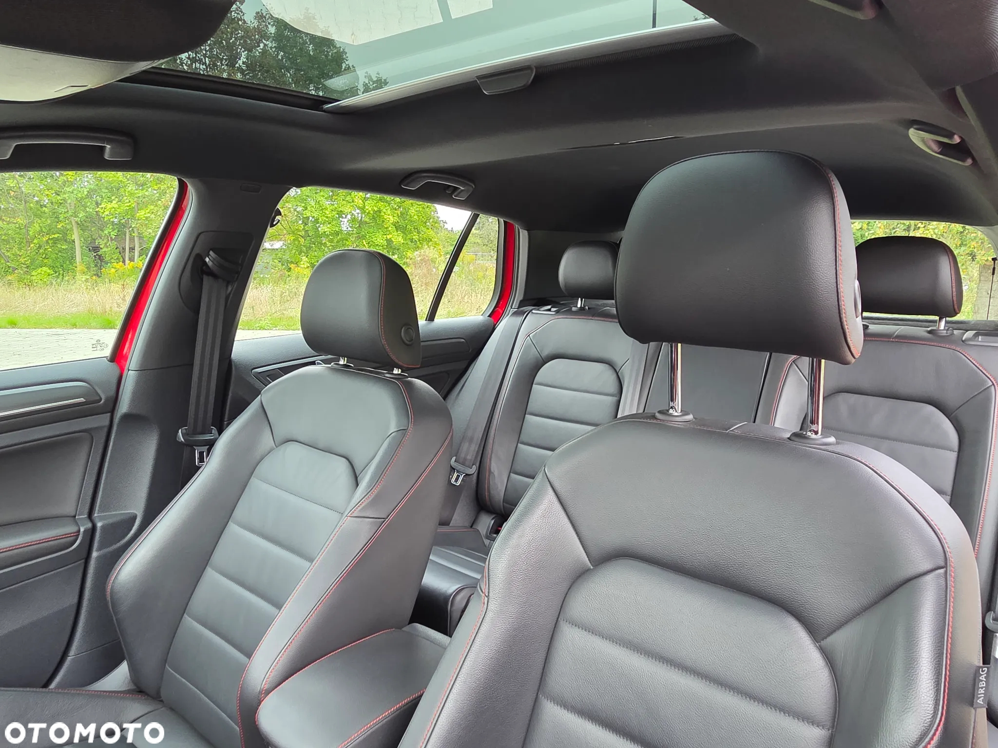 Volkswagen Golf - 13