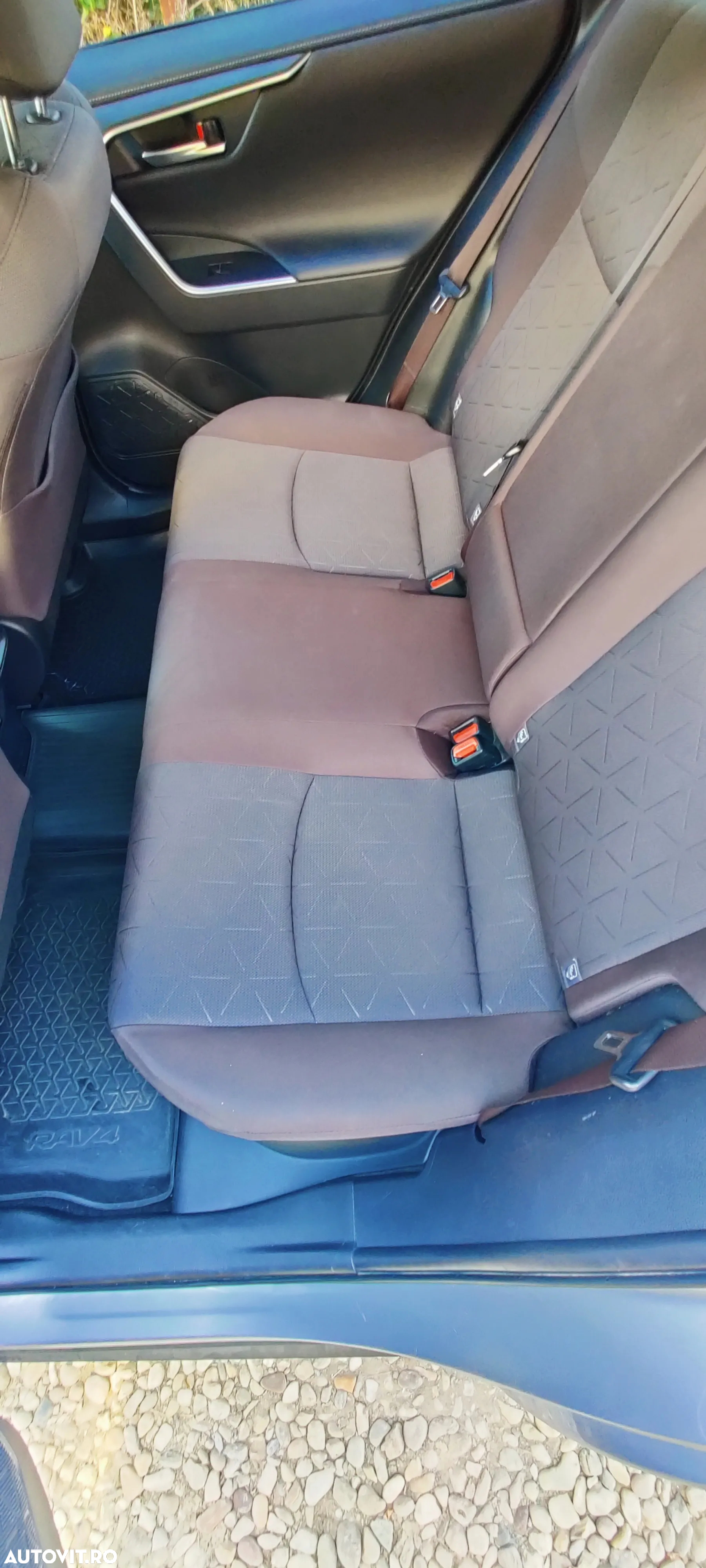 Toyota RAV4 2.5 Hybrid VVT-iE 4x2 Dynamic - 8