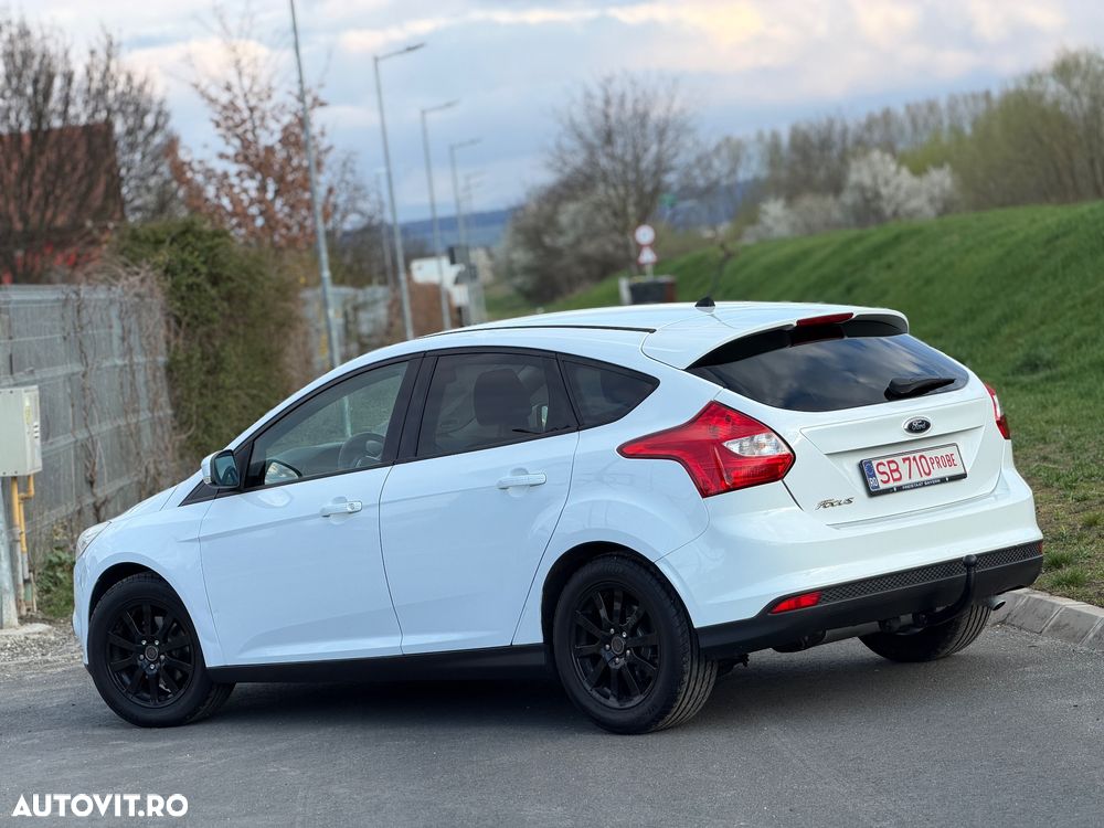 Ford Focus 1.6 TI-VCT White Magic - 6