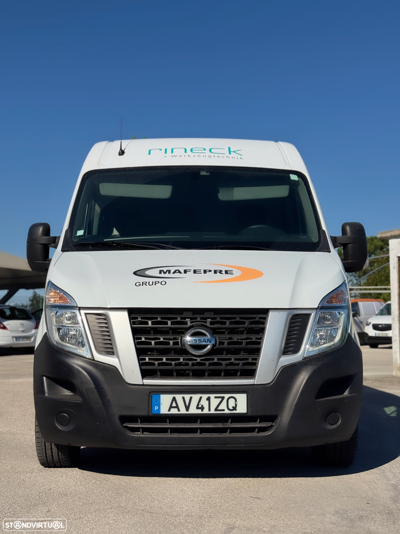 Nissan NV400 - 4