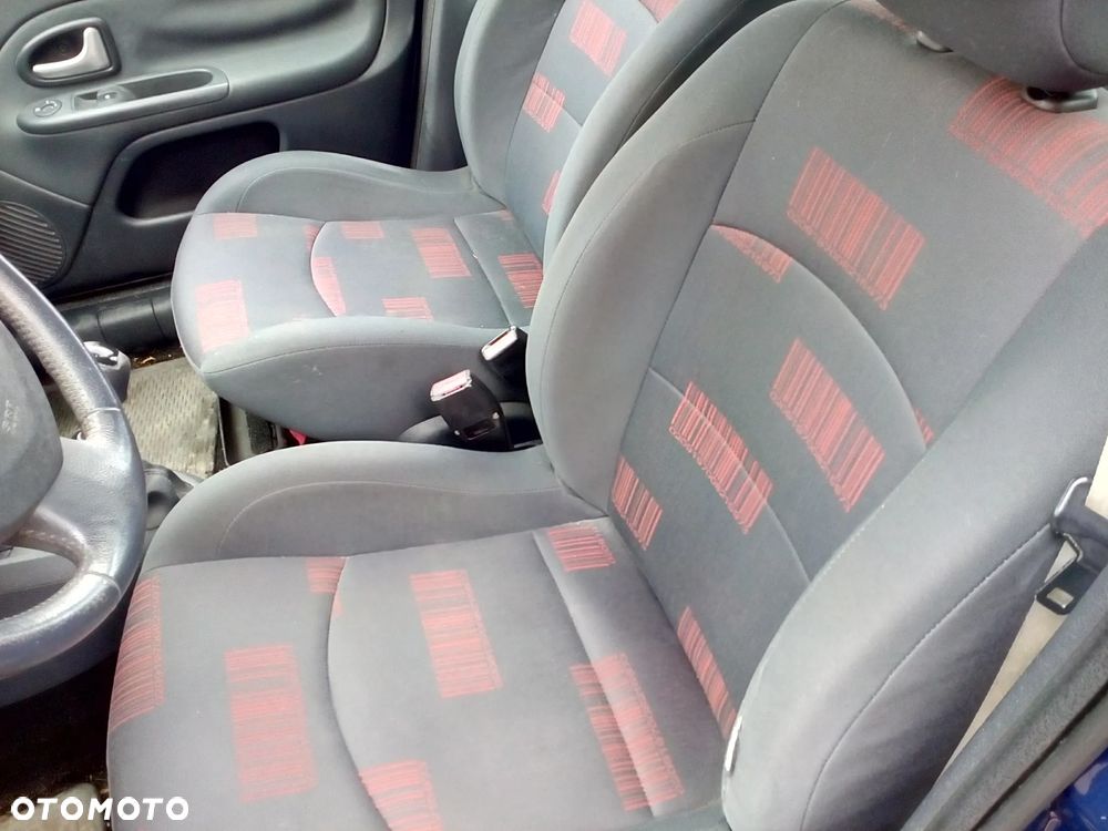 Renault Clio 1.5 dCi Privilege - 9