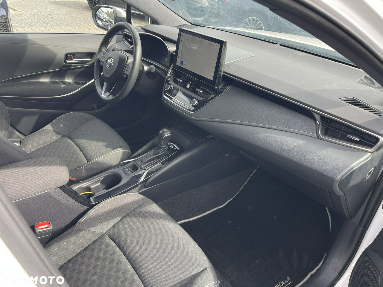 Toyota Corolla 1.8 Hybrid Touring Sports Comfort - 10