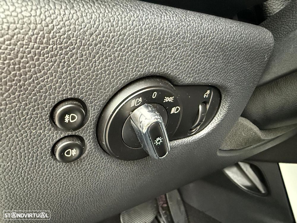 MINI Cabrio Cooper D Auto - 9