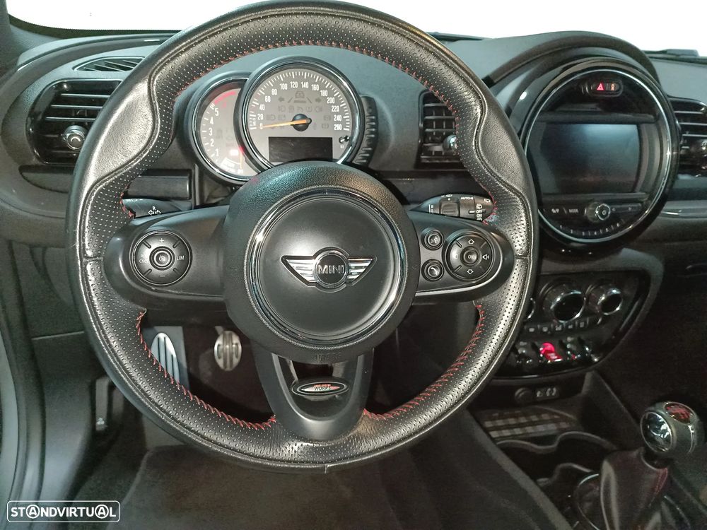 MINI Clubman Cooper D JCW - 29