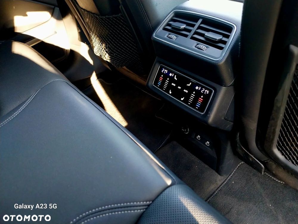 Audi e-tron Sportback 55 quattro S line - 12