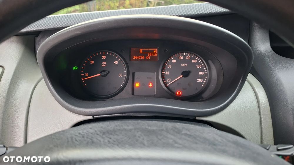 Opel VIVARO - 31