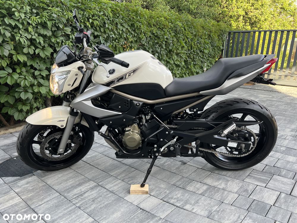 Yamaha XJ - 4