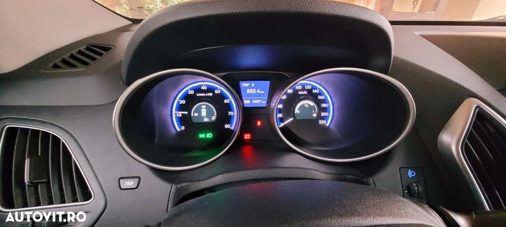 Hyundai ix35 2.0 MPI 4WD GLS Premium+ - 6