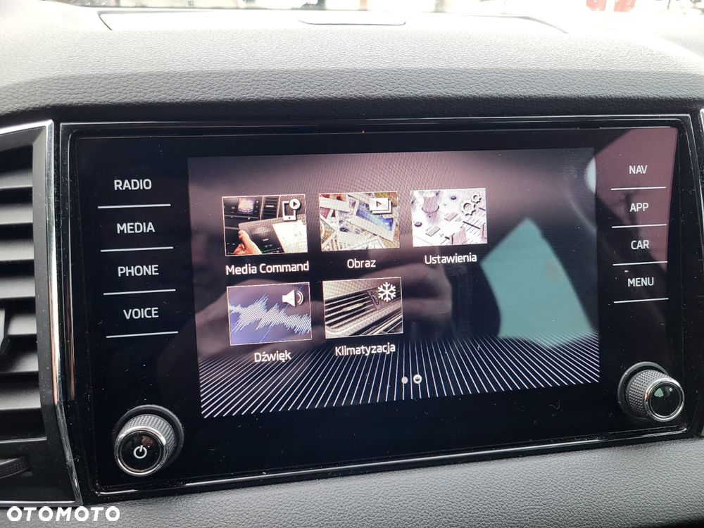 Skoda Karoq 2.0 TDI SCR 4x4 DSG Style - 36