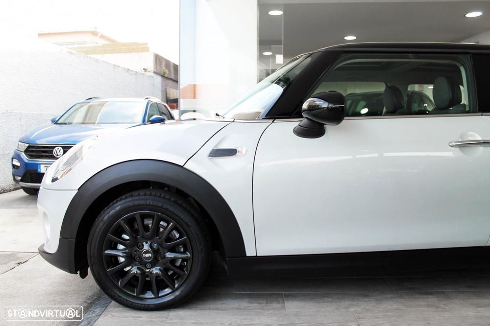 MINI 3 Portas Cooper D - 6