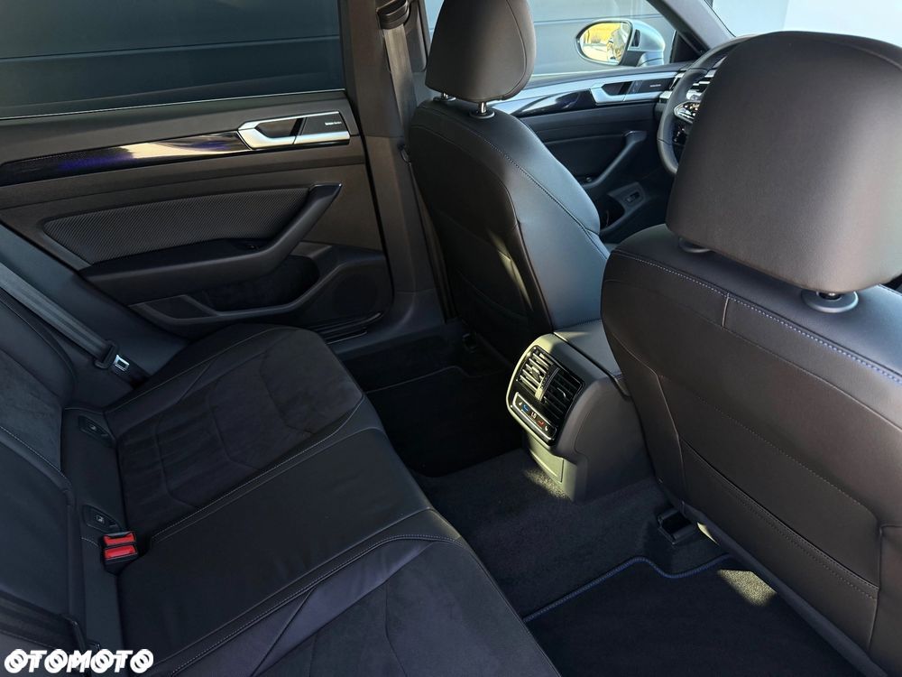 Volkswagen Arteon Shooting Brake 2.0 TSI 4Motion R DSG - 26
