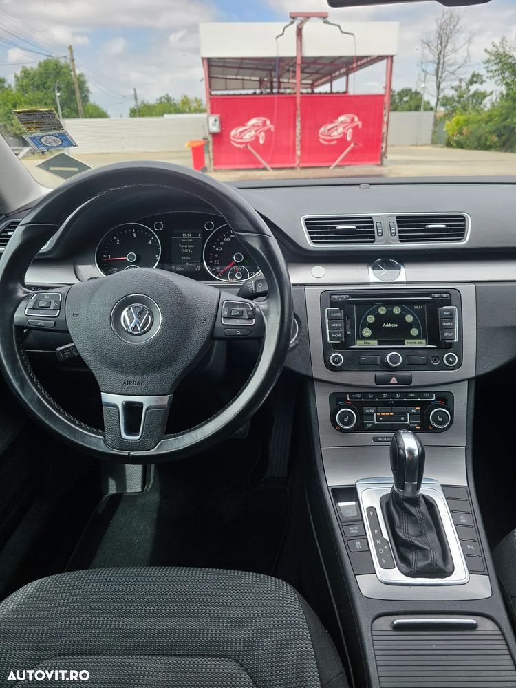 Volkswagen Passat 2.0 TDI DSG BlueMotion Technology Comfortline - 5