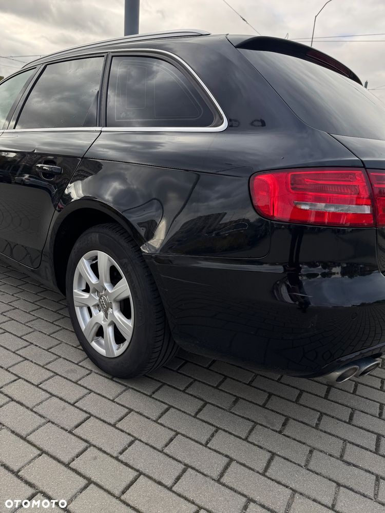 Audi A4 Avant - 8