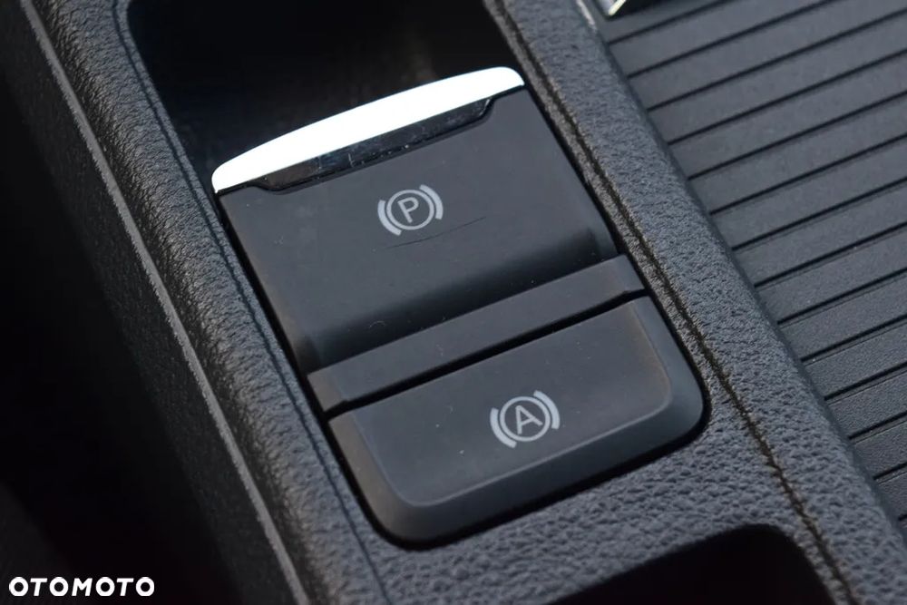 Skoda Octavia 1.5 TSI e-Tec Ambition DSG - 23