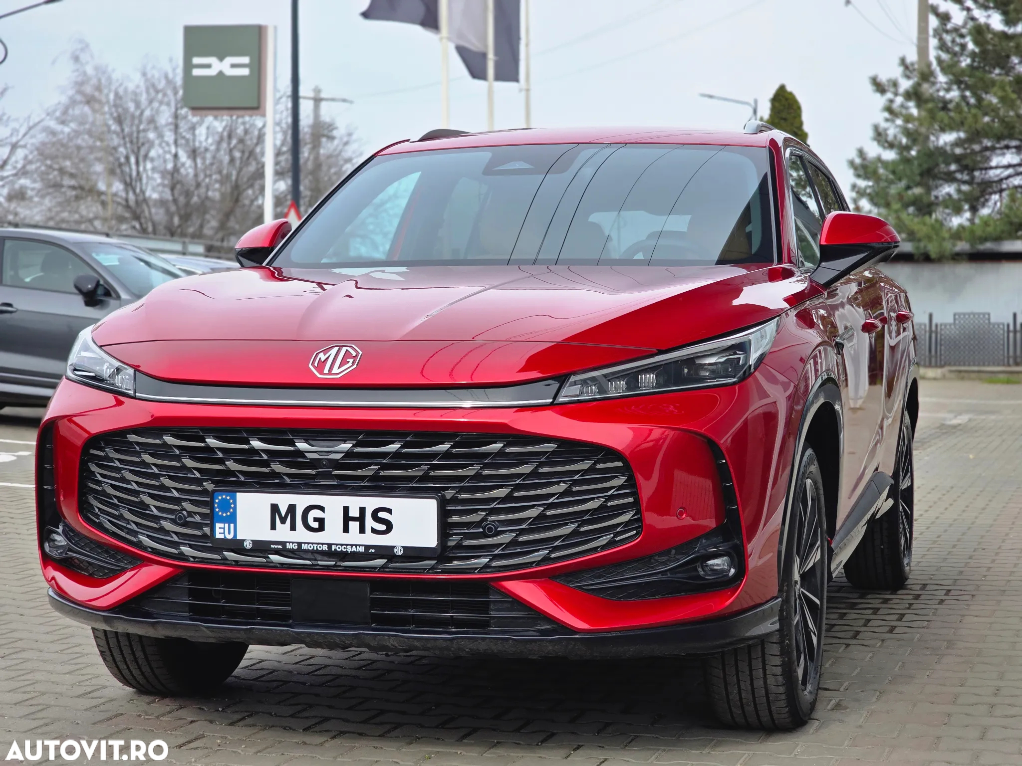MG HS 1.5 T-GDi 7DCT Exclusive - 4