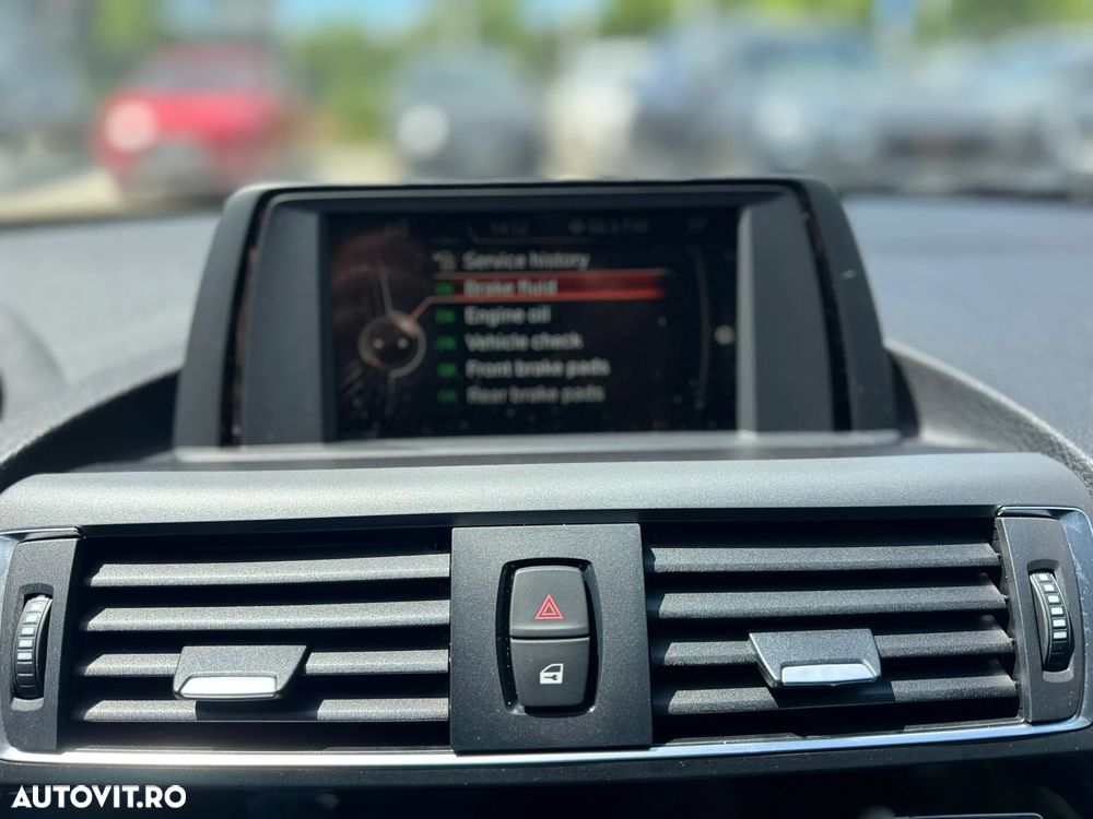 BMW Seria 1 118i Aut. Sport Line - 12