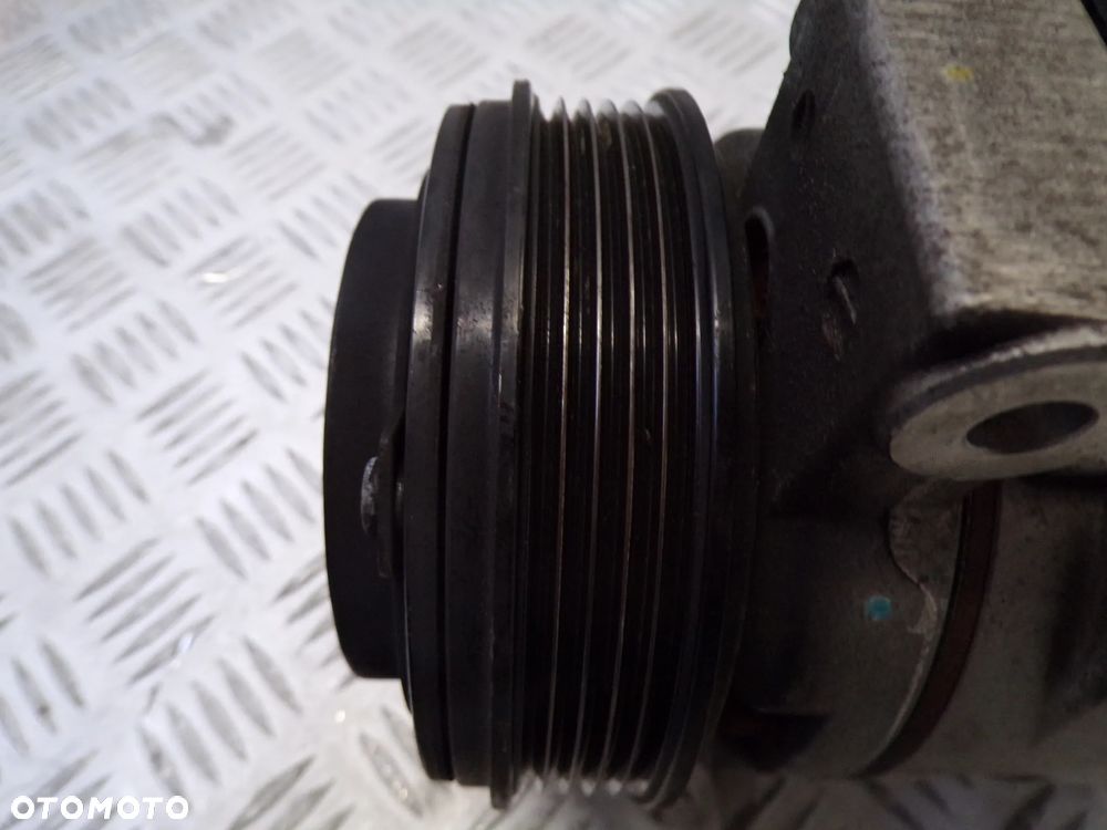 KOMPRESOR POMPA KLIMATYZACJI NISSAN NAVARA 2.3 D 92600 4JA1A - 2