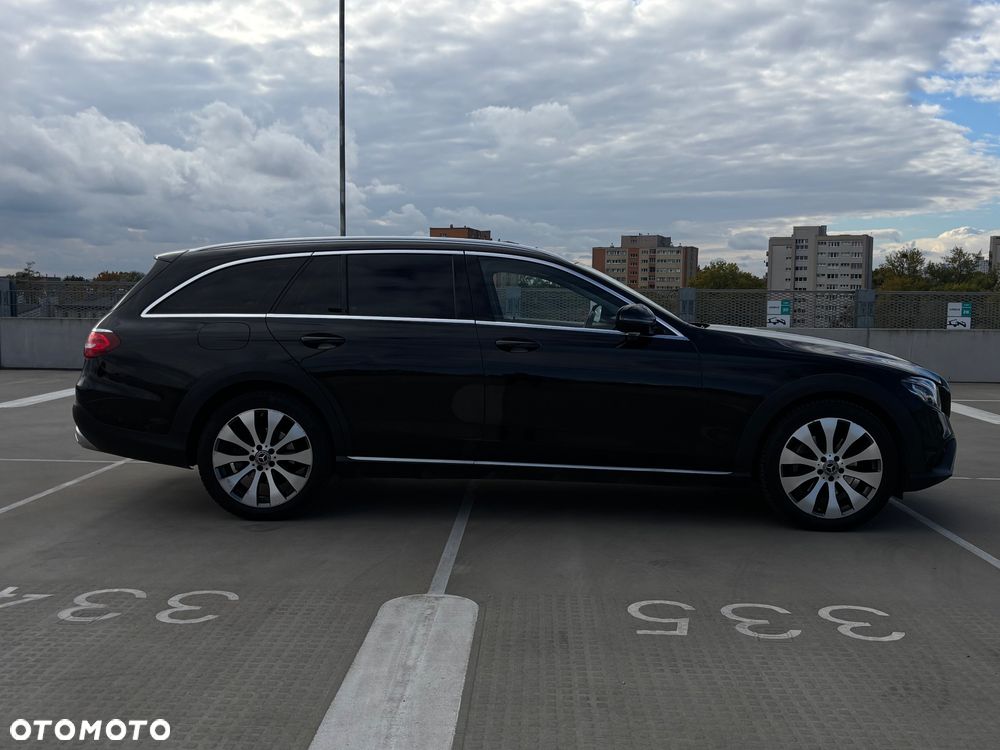 Mercedes-Benz Klasa E 220 d 4-Matic Avantgarde - 37