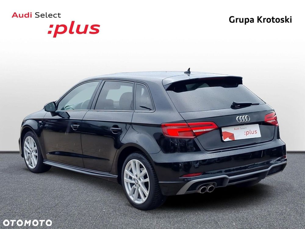 Audi A3 Sportback 35 TFSI S tronic - 4