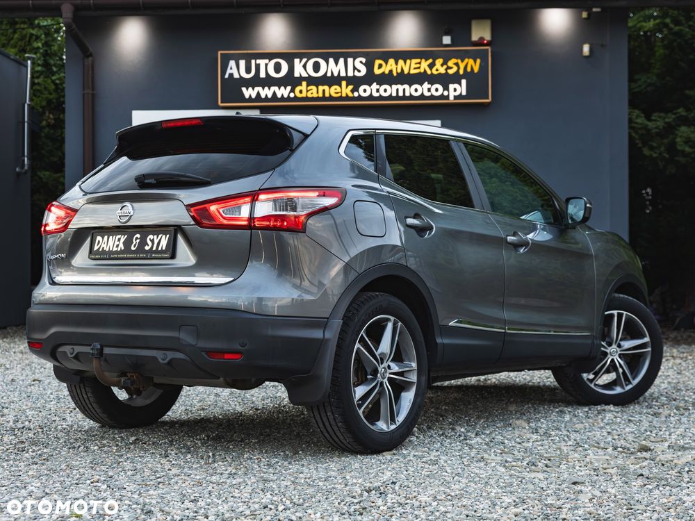 Nissan Qashqai 1.6 DCi Xtronic N-Connecta - 2