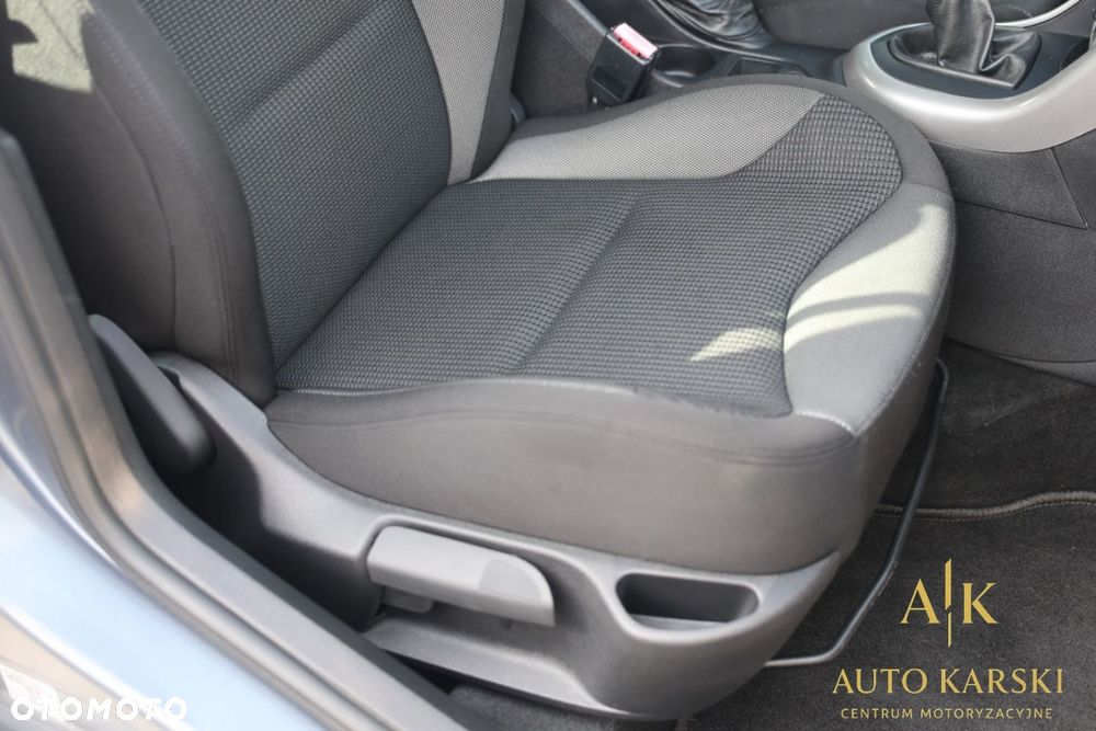 Peugeot 308 - 35
