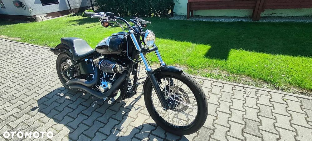 Harley-Davidson Softail Blackline - 16