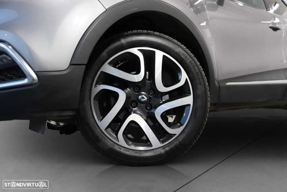 Renault Captur 1.2 TCe Exclusive EDC - 17