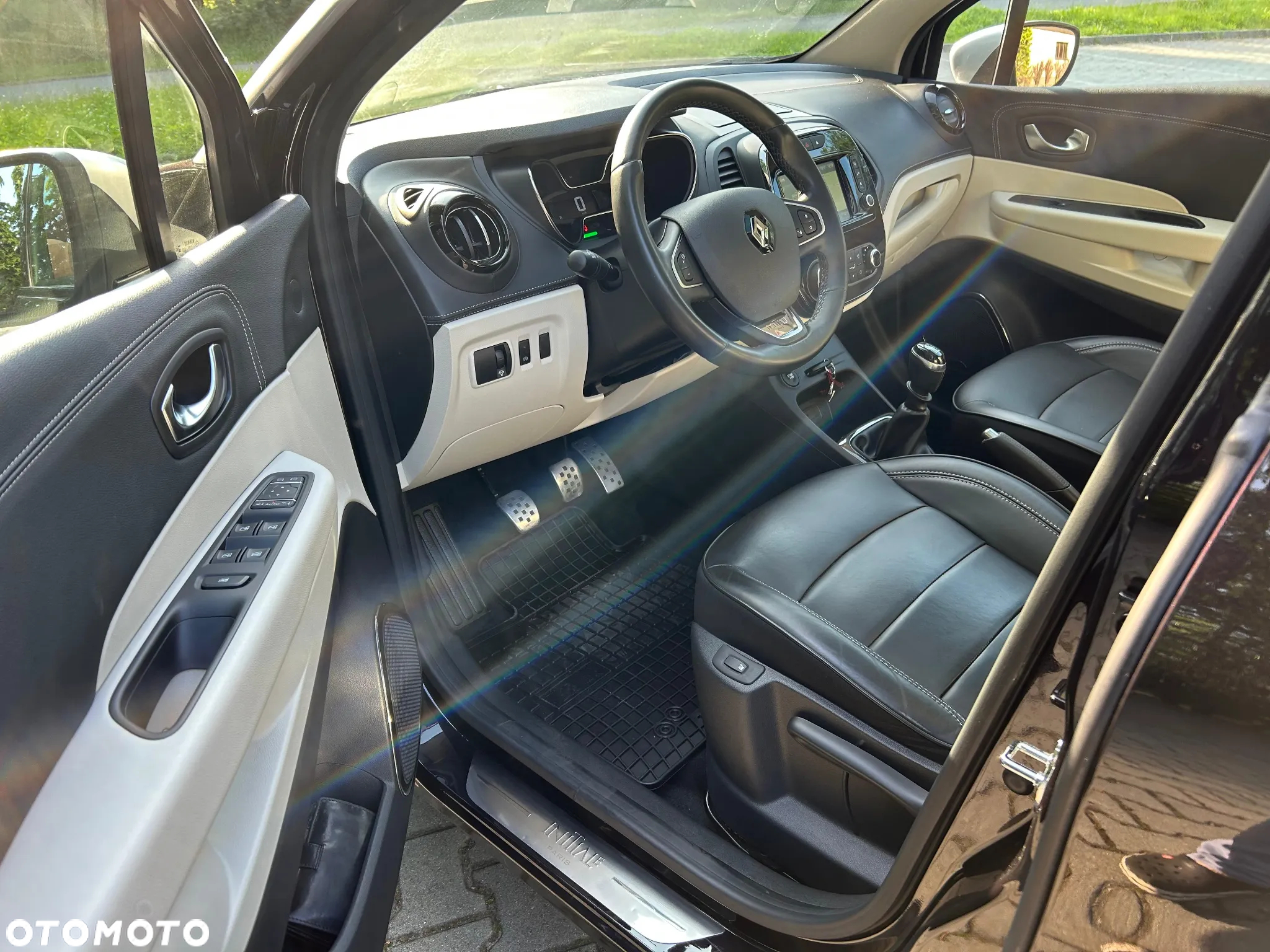 Renault Captur 1.2 Energy TCe Initiale Paris - 14