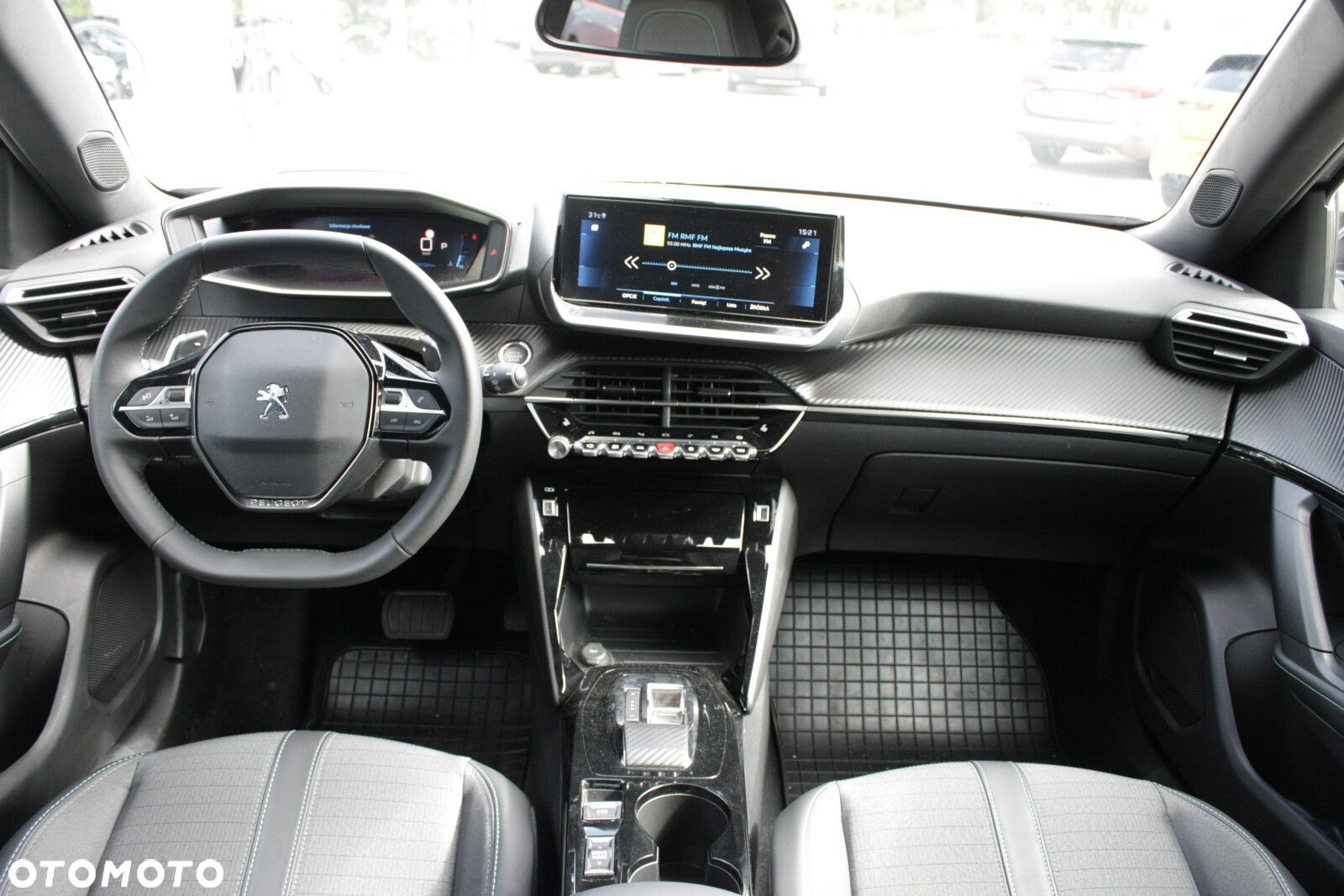 Peugeot 2008 1.2 PureTech Allure Pack S&S EAT8 - 16
