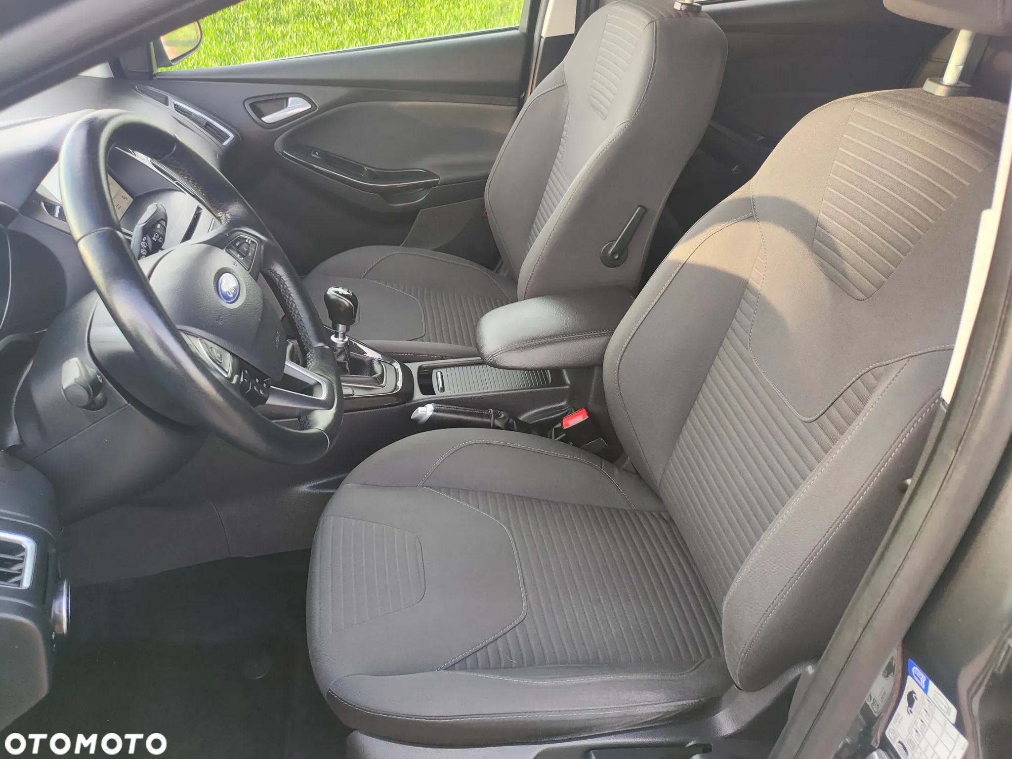 Ford Focus 1.5 EcoBlue Start-Stopp-System TITANIUM DESIGN - 11