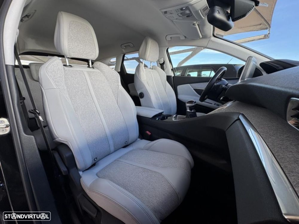 Peugeot 3008 1.5 BlueHDi Allure Pack - 28