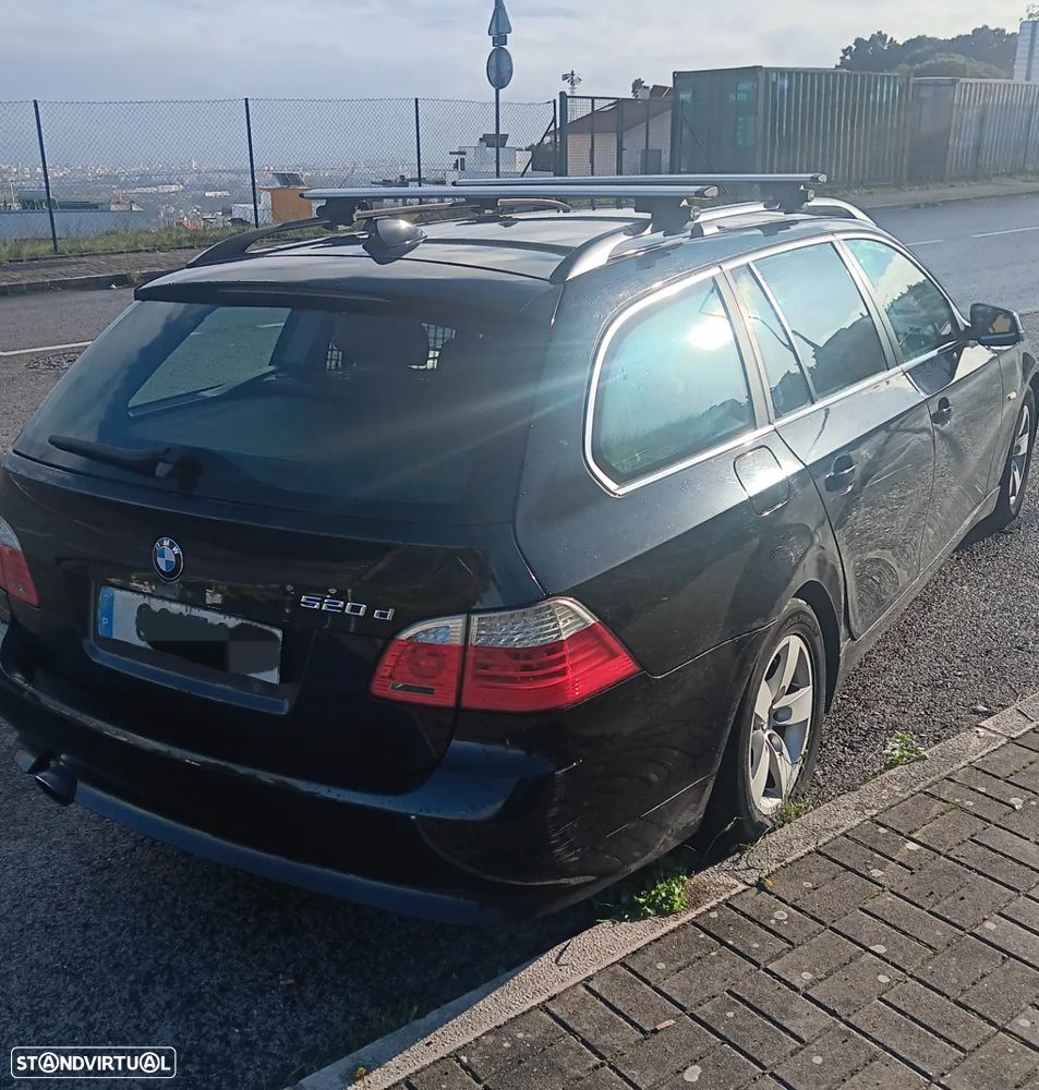BMW 520 d Touring Executive - 4