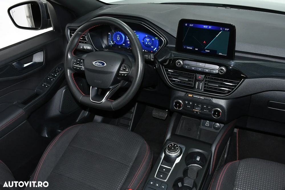 Ford Kuga 2.5 Duratec FHEV 4x4 ST-LINE - 12