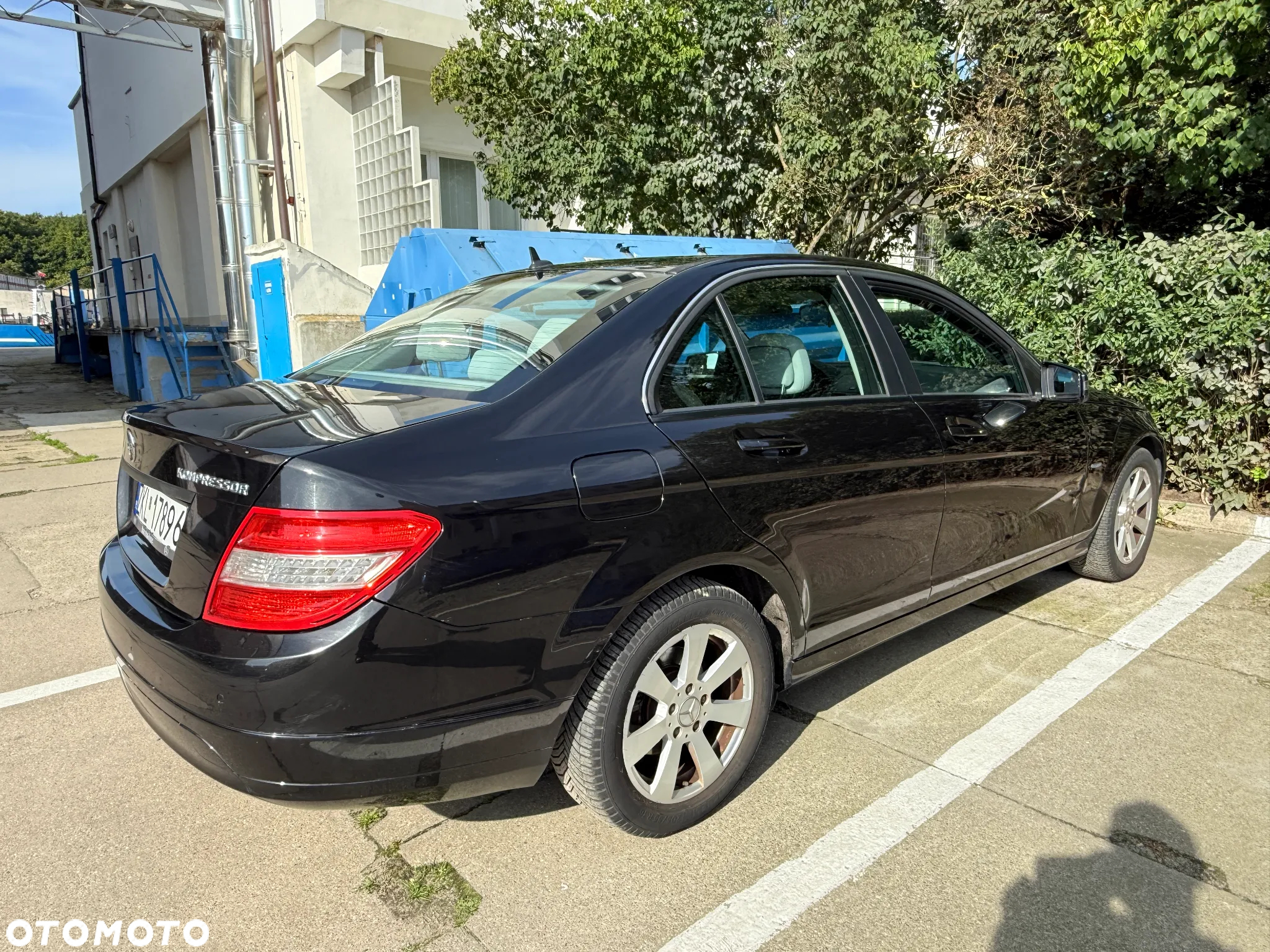 Mercedes-Benz Klasa C 180 K BlueEff Classic - 17
