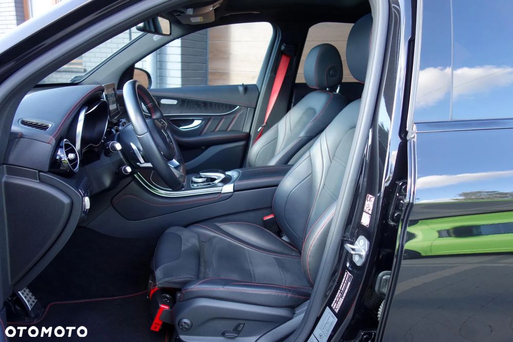 Mercedes-Benz GLC AMG 43 4-Matic - 22
