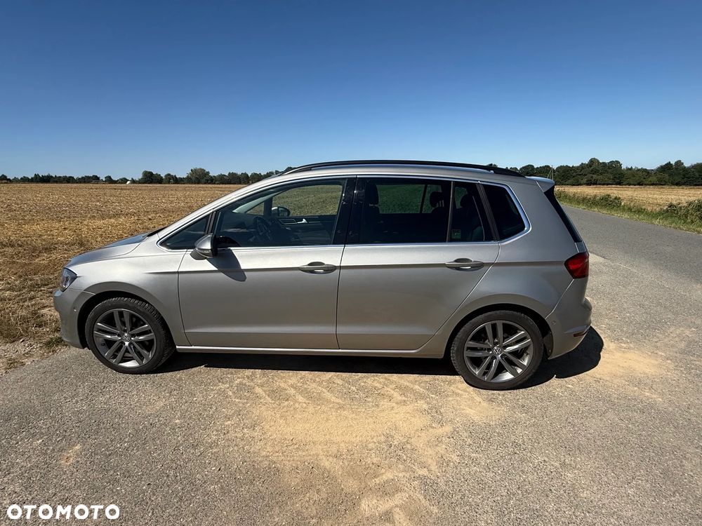 Volkswagen Golf Sportsvan 1.4 TSI (BlueMotion Technology) DSG Highline - 4