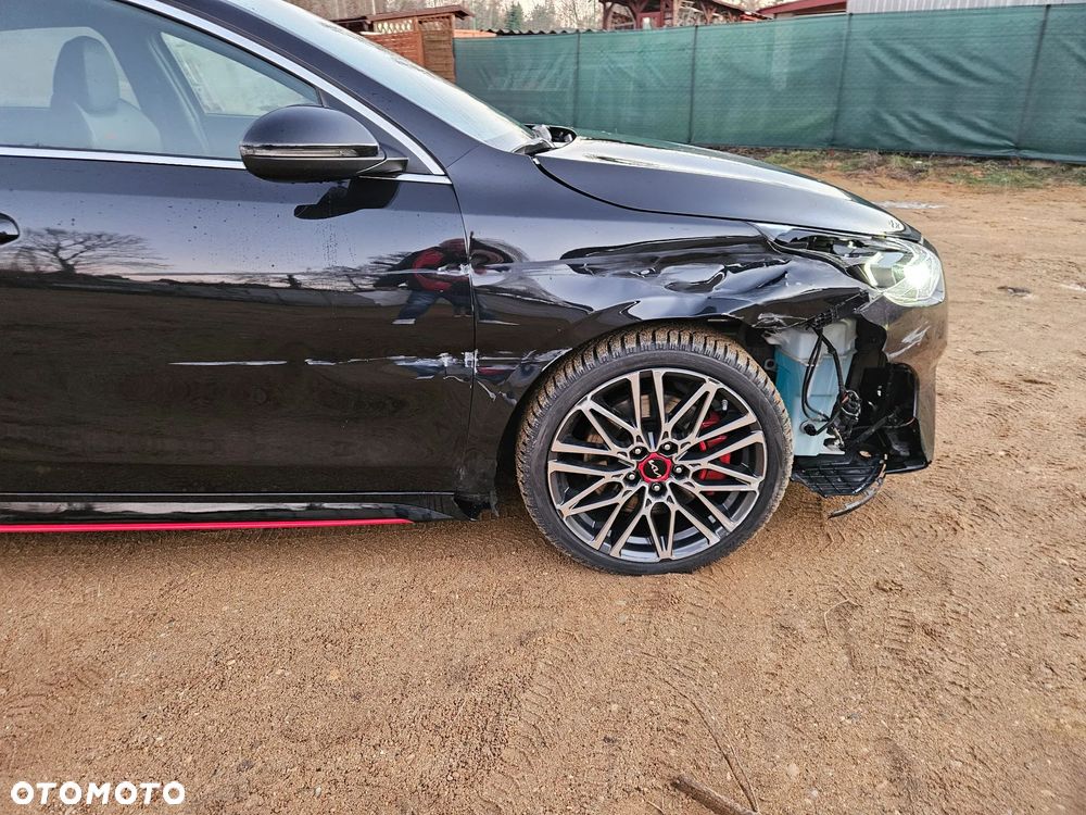 Kia ProCeed 1.6 T-GDI DCT7 OPF GT - 17