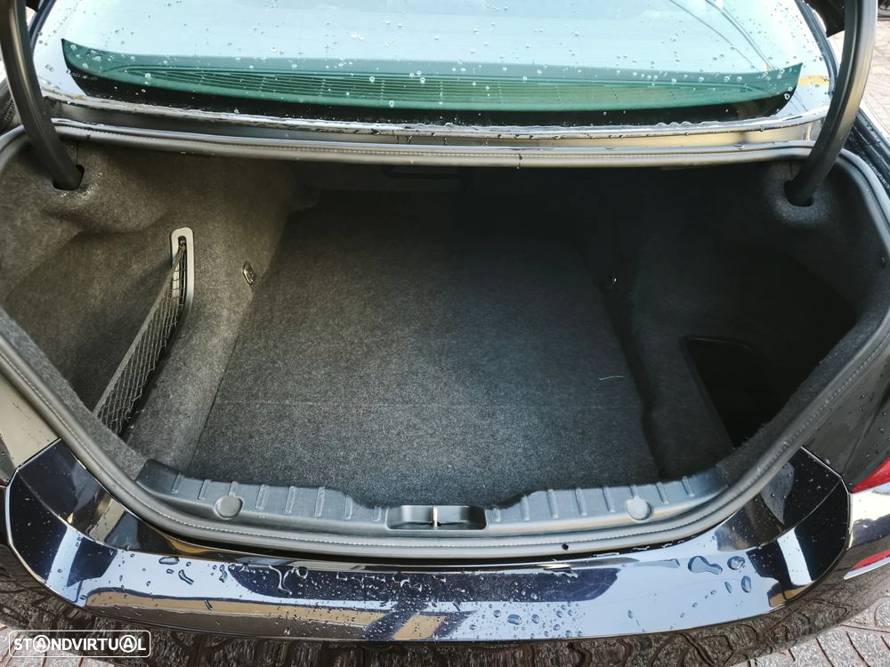 BMW 525 d xDrive Pack M Auto - 37