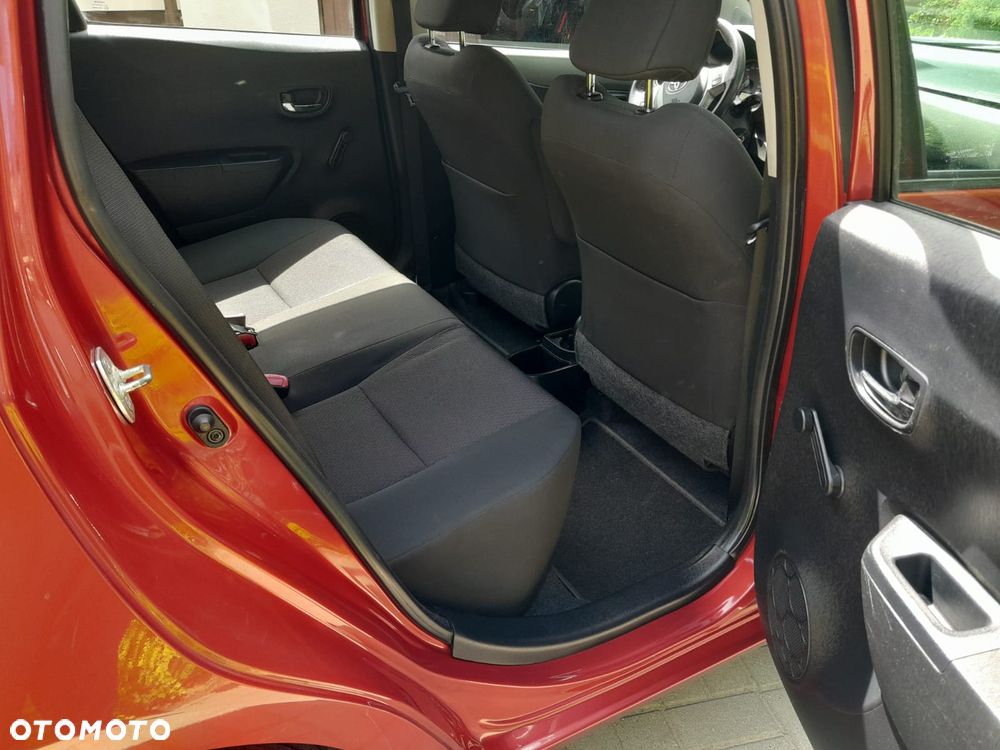 Toyota Yaris 1.33 Active - 11