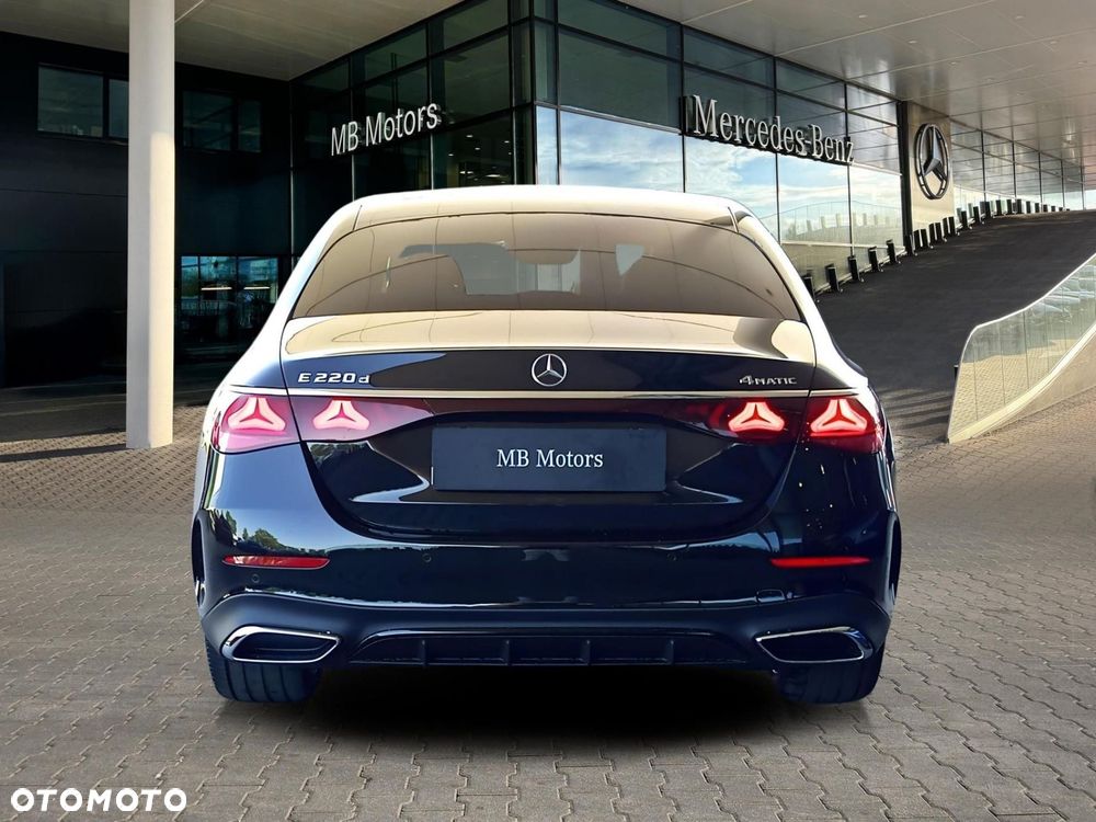 Mercedes-Benz Klasa E - 11