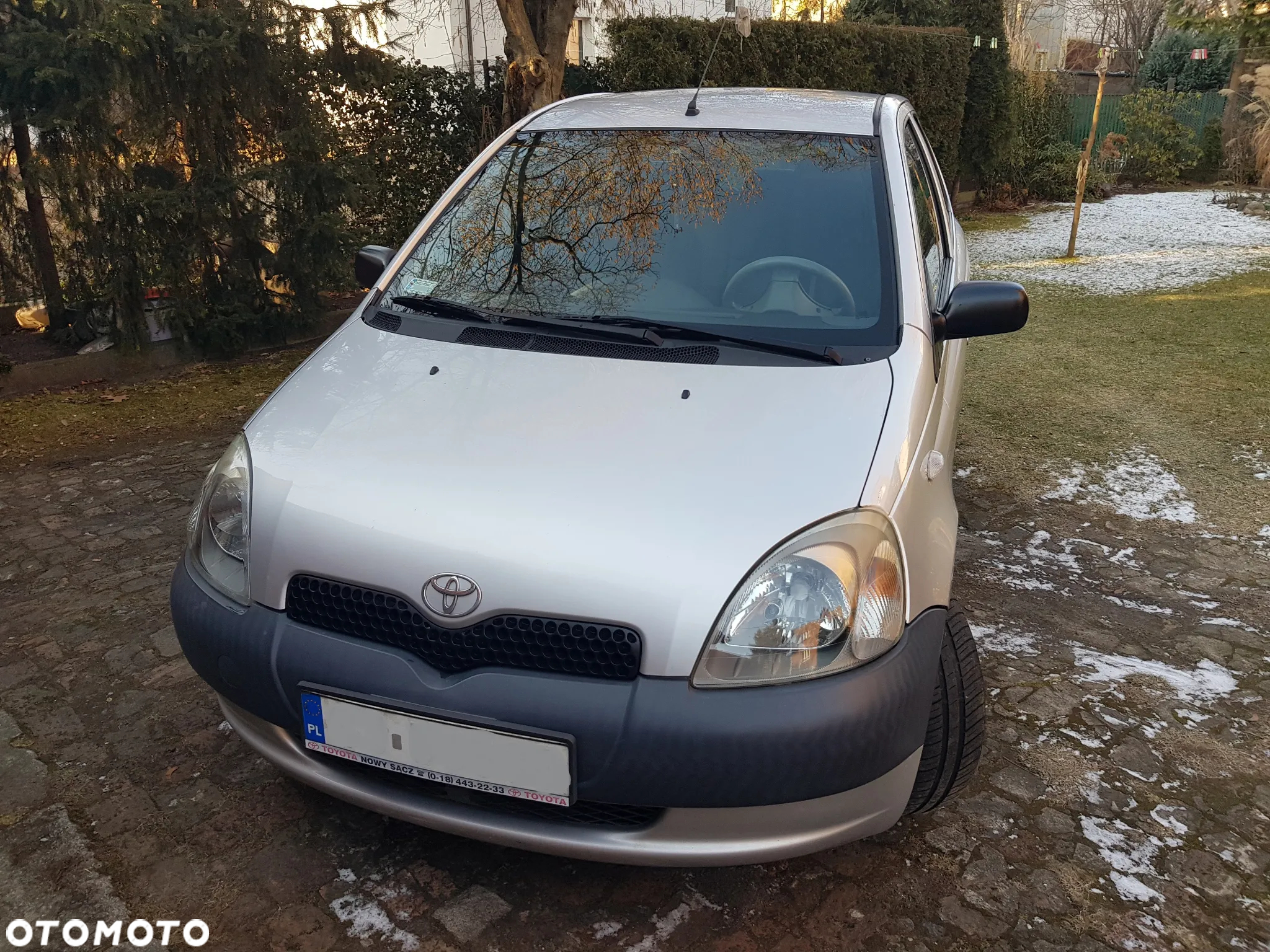 Toyota Yaris 1.0 Base - 3