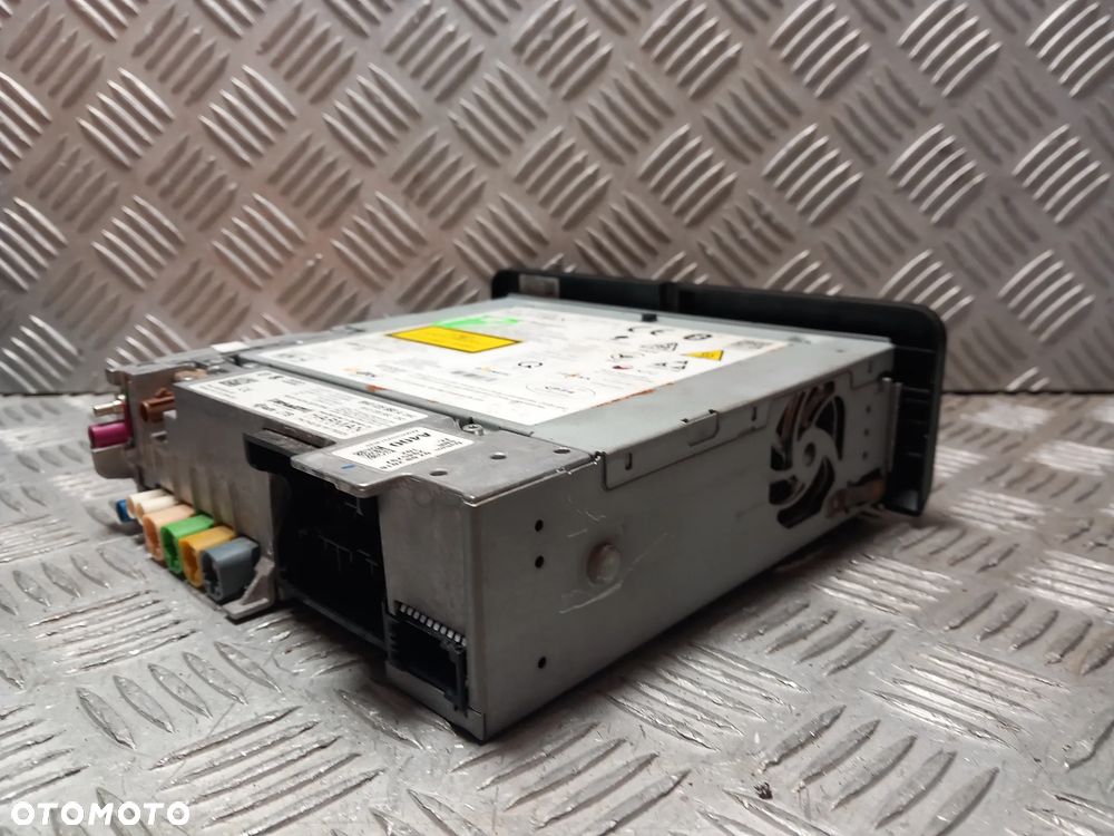 AUDI A4 B9 CZYTNIK SD MMI SIM 8W0035880A - 8