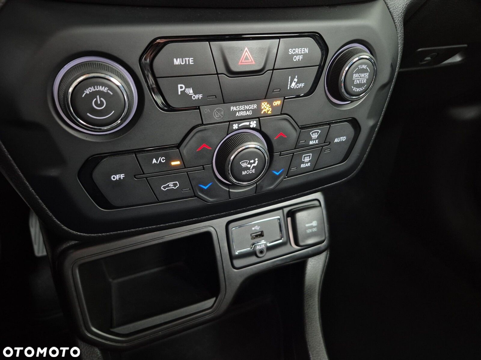 Jeep Renegade 1.0 GSE T3 Turbo Night Eagle II FWD S&S - 27
