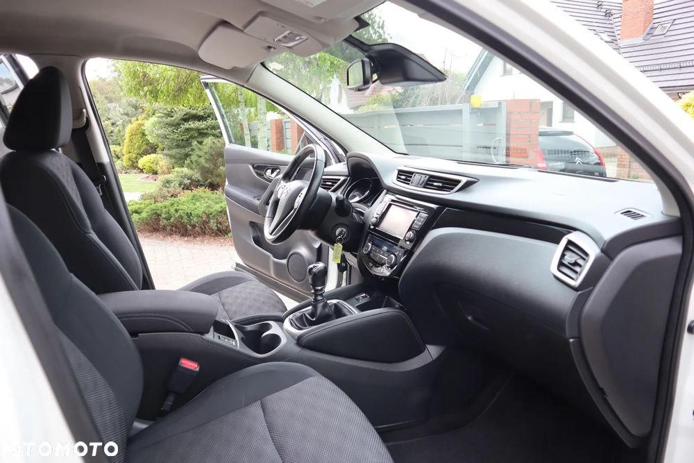 Nissan Qashqai 1.6 dCi 4x4 Acenta S&S - 10