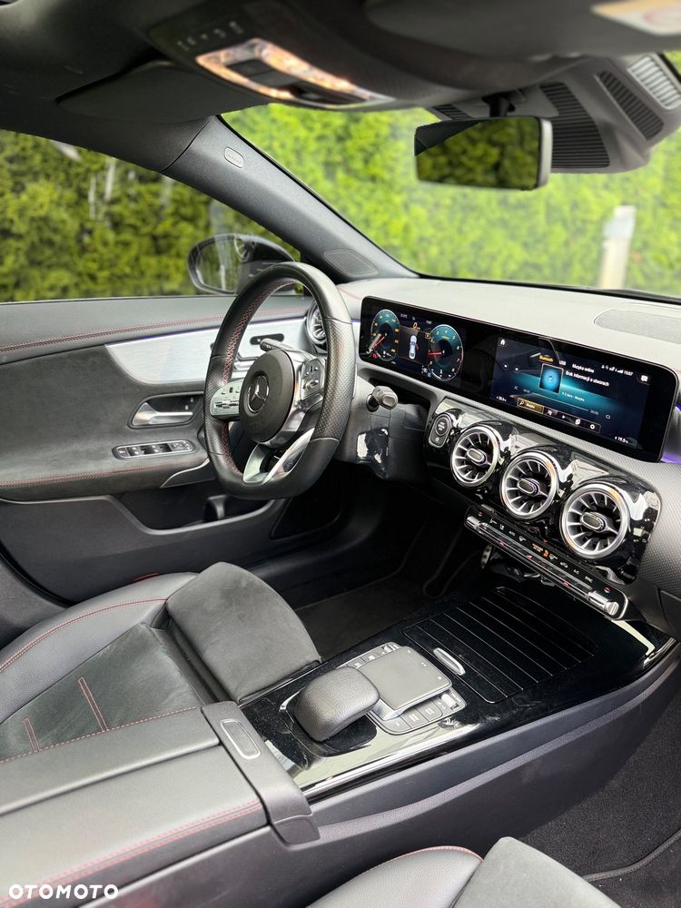 Mercedes-Benz CLA 200 AMG Line 7G-DCT - 10
