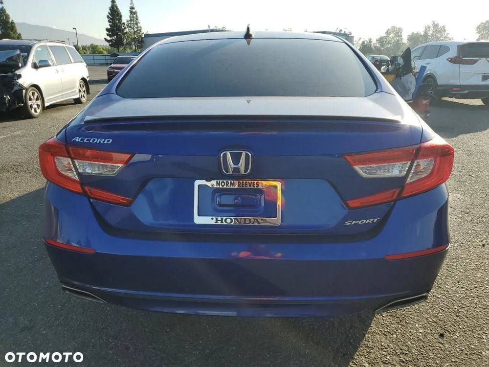 Honda Accord - 6